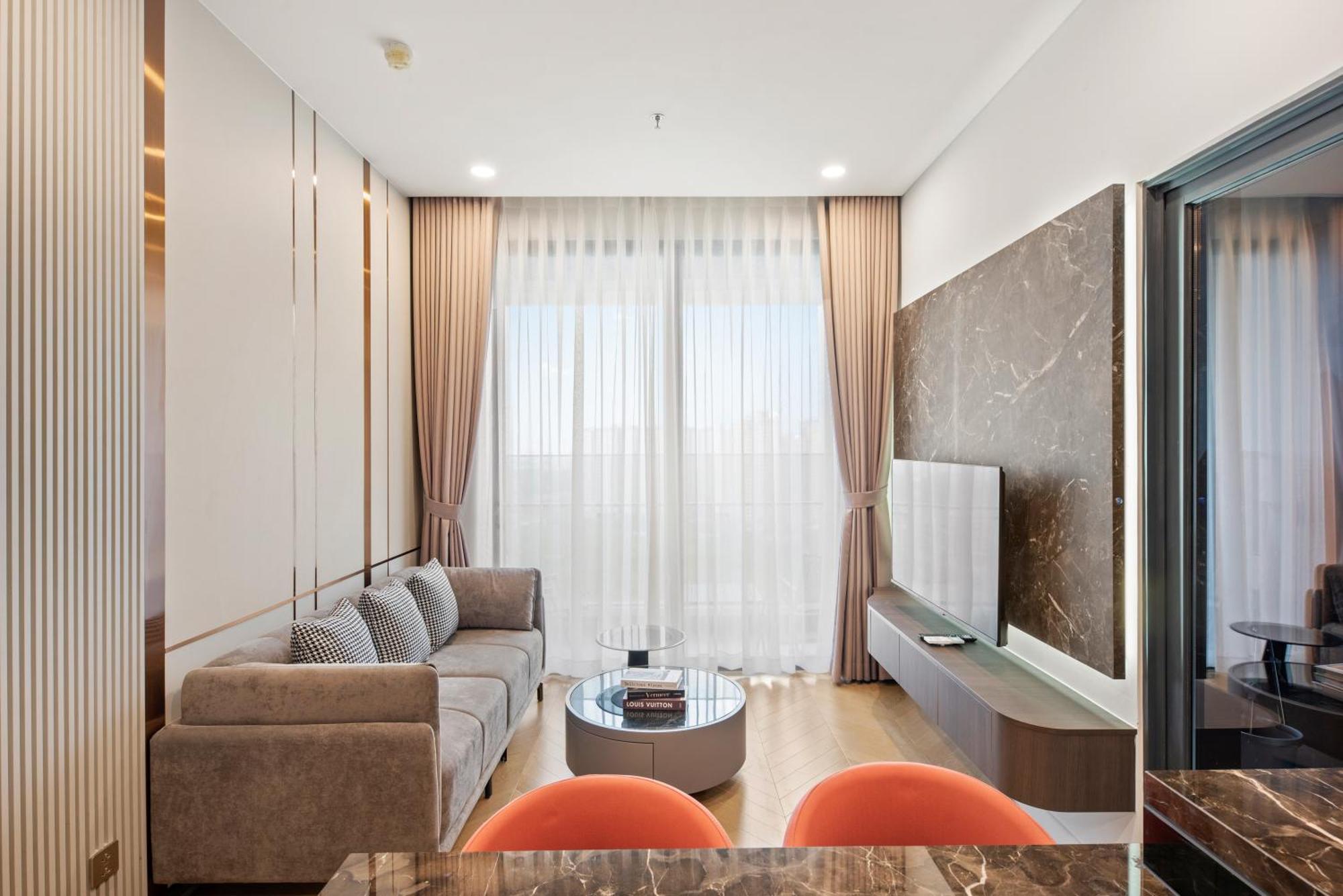 Smile - Lumiere Luxury View & Pool - Thao Dien