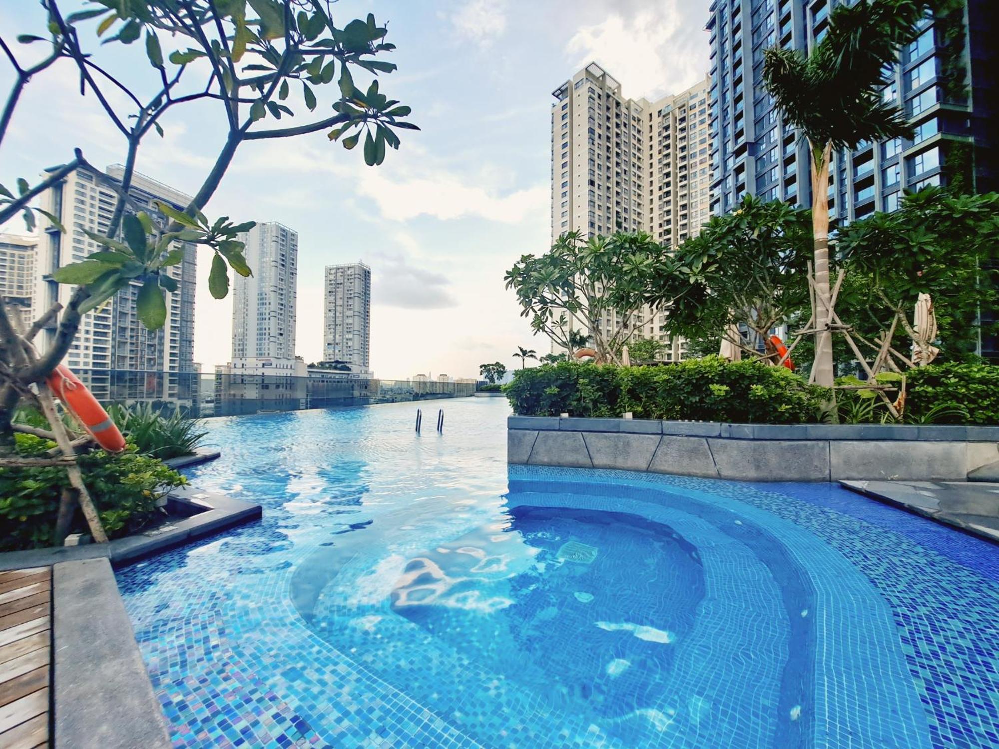 Smile - Lumiere Luxury View & Pool - Thao Dien Ho Chi Minh City